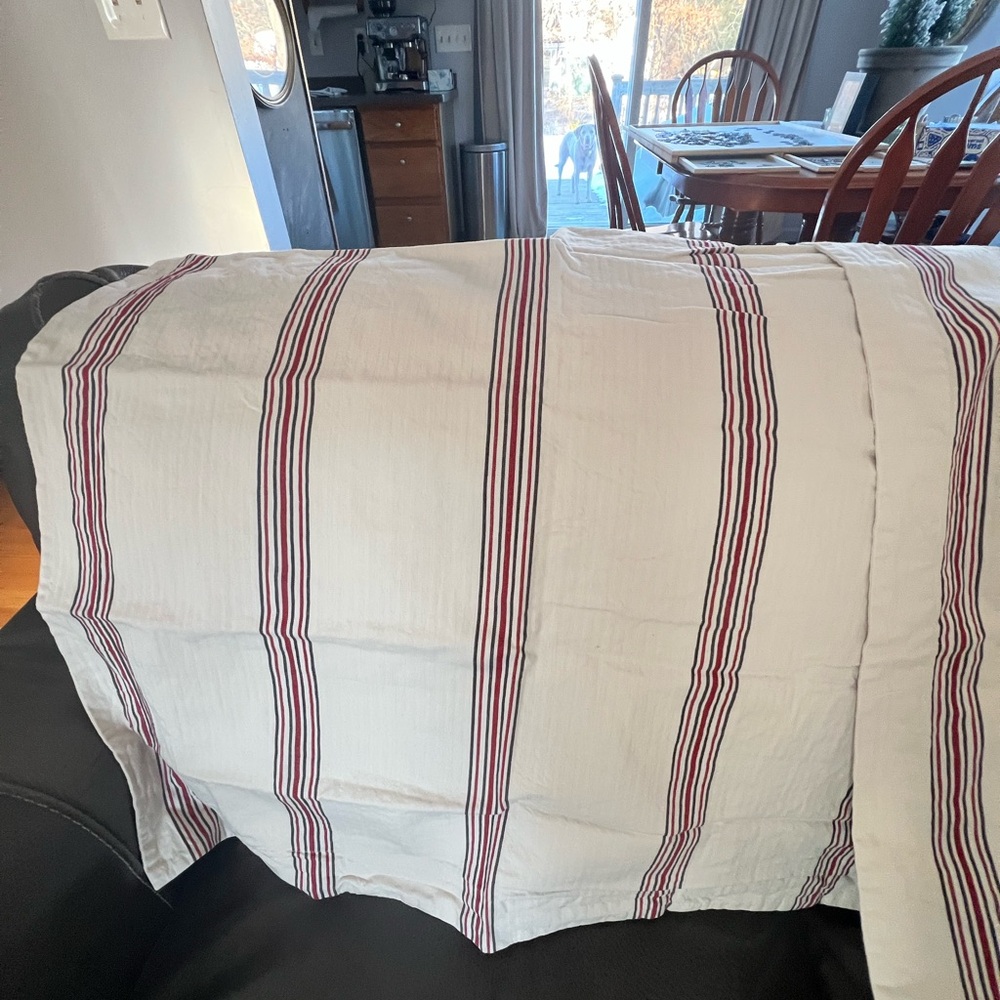 Pottery Barn Red and Black Striped Duvet Cover With Euro Shams - Picture 7 of 9